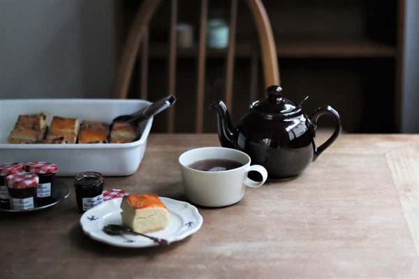 ロンドンポタリー (London Pottery)  ファームハウス ティーポット 2cup