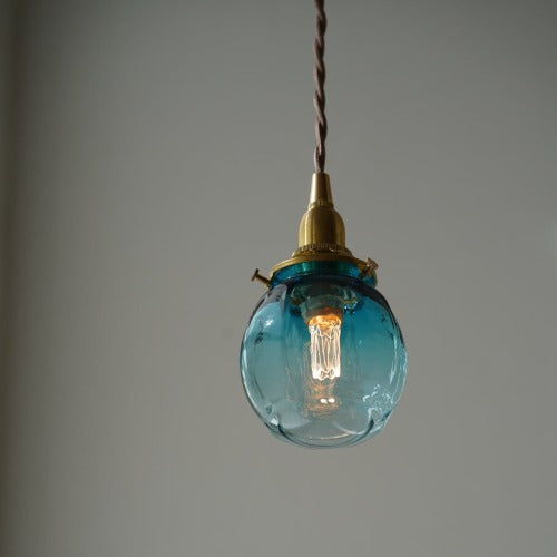 球(青透き被せ) 安土草多氏 ガラスペンダントライト 照明 メディア (8個中1個)