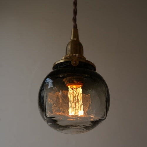 角球(墨透き被せ) 安土草多氏 ガラスペンダントライト 照明