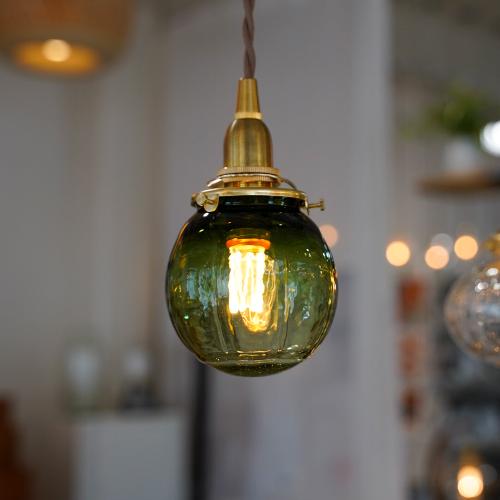 球(緑透き被せ) 安土草多氏 ガラスペンダントライト 照明
