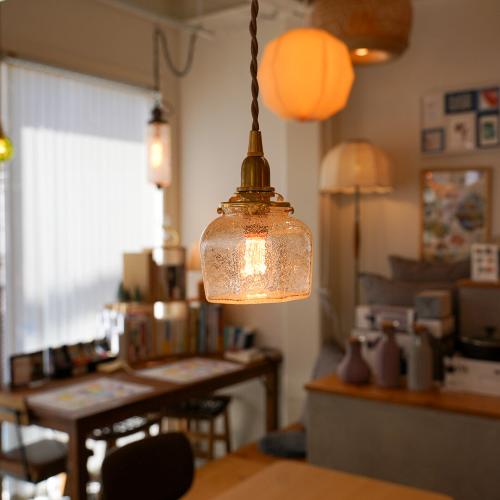 八角平瓶(泡) 安土草多 ガラスペンダントライト