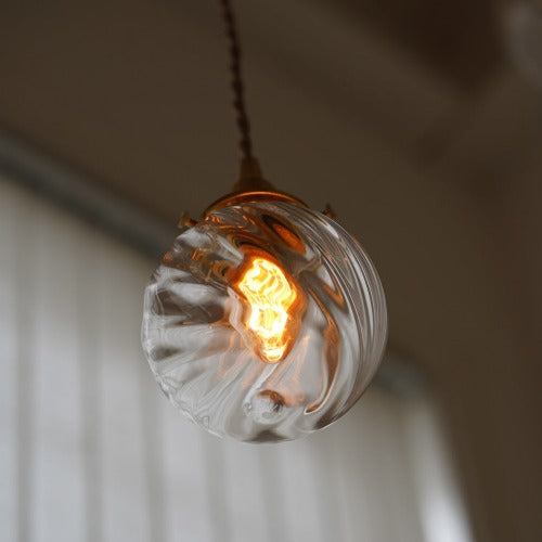 さざ波硝子店×KIKKAKEKKO オリジナルペンダントライト クリア斜め巻き