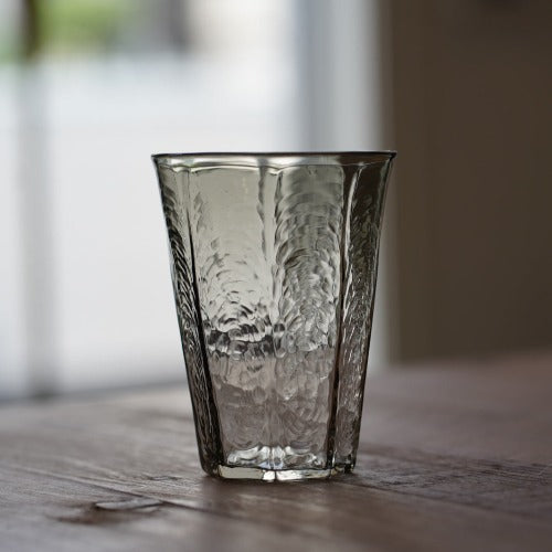 八角グラス大 墨透被せ 350ml(満杯時) 安土草多