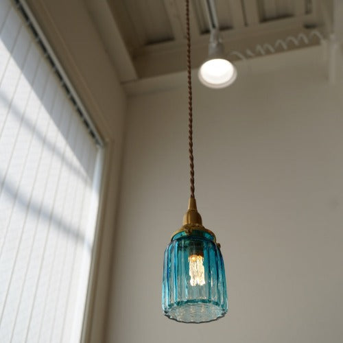 鳴門筒瓶(緑透き被せ) 安土草多 ガラスペンダントライト