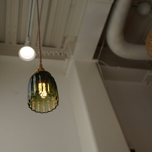 鳴門筒瓶(緑透き被せ) 安土草多 ガラスペンダントライト