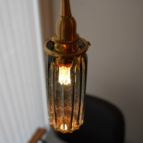 鳴門細筒瓶ロング(墨透き被せ) 安土草多 ガラスペンダントライト