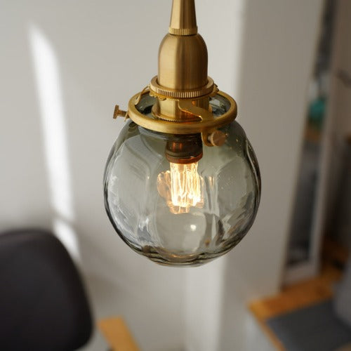 安土草多 球(墨透き被せ) ガラスペンダントライト