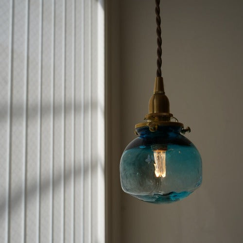 安土草多 角球(青透き被せ) ガラスペンダントライト