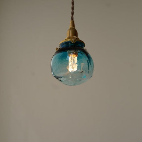 安土草多 角球(青透き被せ) ガラスペンダントライト