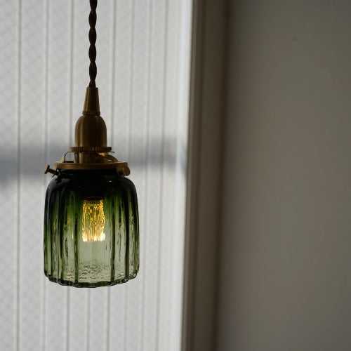 鳴門筒瓶（緑透き被せ）　安土草多　ガラスペンダントライト　照明