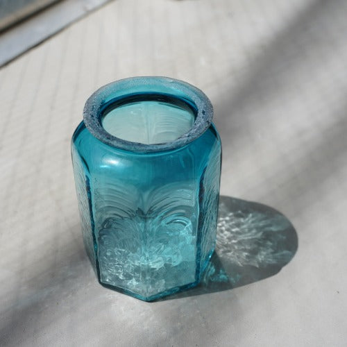 安土草多 八角筒瓶 （青透き被せ）　ガラスペンダントライト