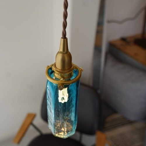 八角細筒瓶（青透き被せ）　安土草多　ガラスペンダントライト