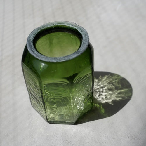 安土草多　八角筒瓶 （緑透き被せ）　ガラスペンダントライト